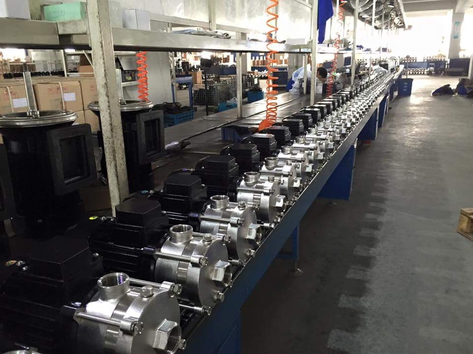 Máy Bơm Ly Tâm Đa Tầng Cánh CNP CHLF(T) 20-30